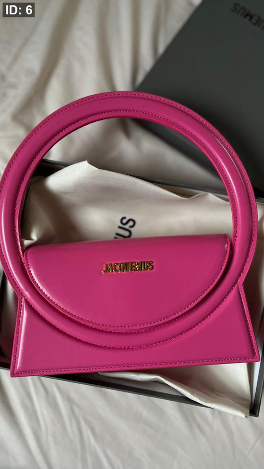 شنطة - JACQUEMUS le Sac Rond / شامل علبة الشركة