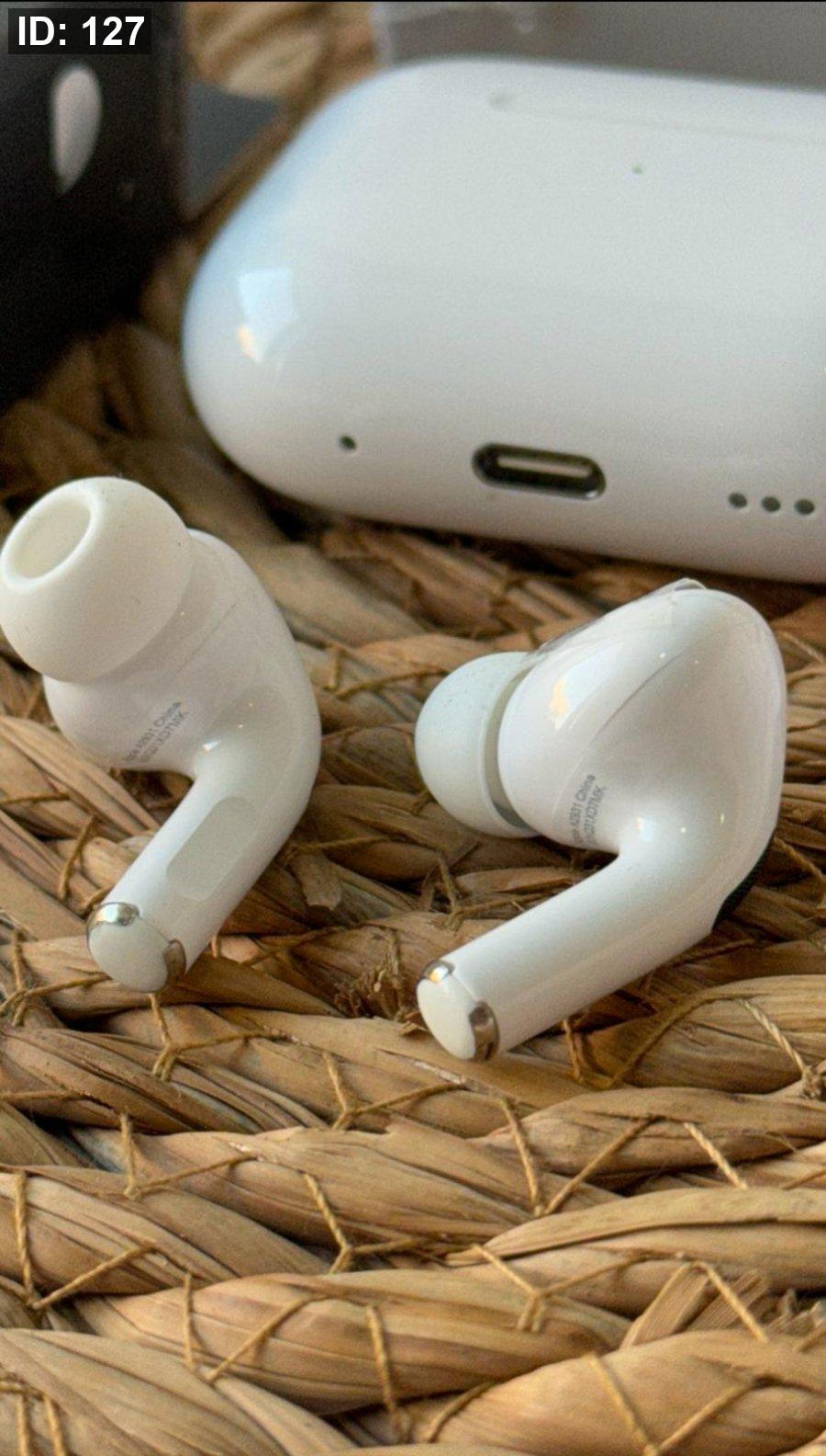 AIRPODS PRO2 كواليتي ماستر مختوم / مع كل سماعة بيت حماية هدية