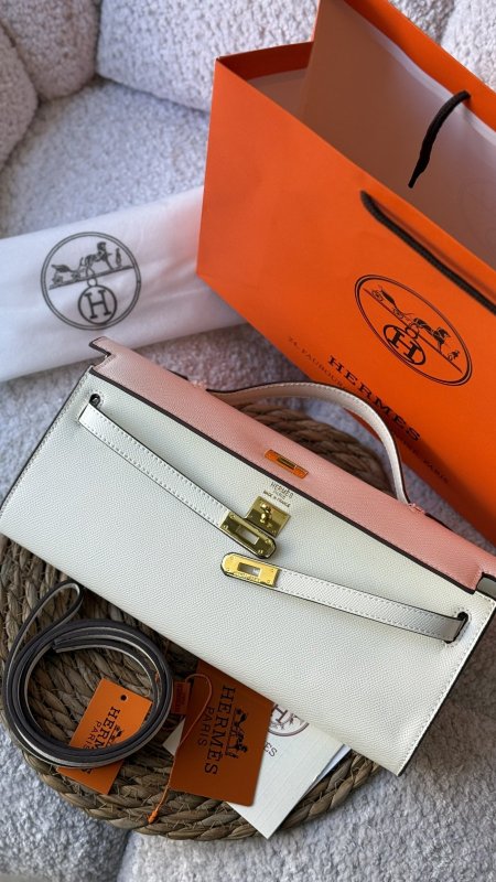 شنطة - Hermes kelly cut clutch swift / شامل كيس الشركة كواليتي ماستر