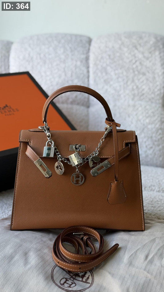 شنطة - Hermes Kelly 25 cm / شامل علبة كواليتي ماستر