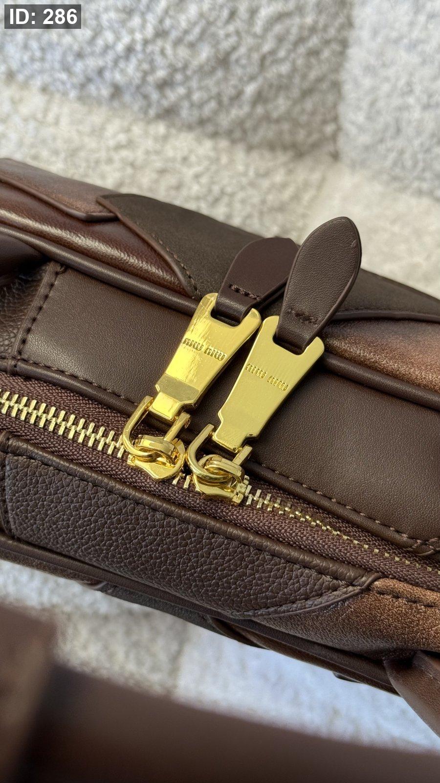 شنطة - Leather patchwork Beau bag / غير شامل علبة