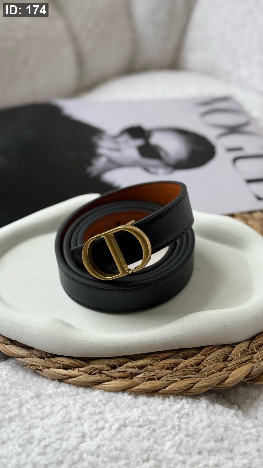 قشاط ماركة DIOR