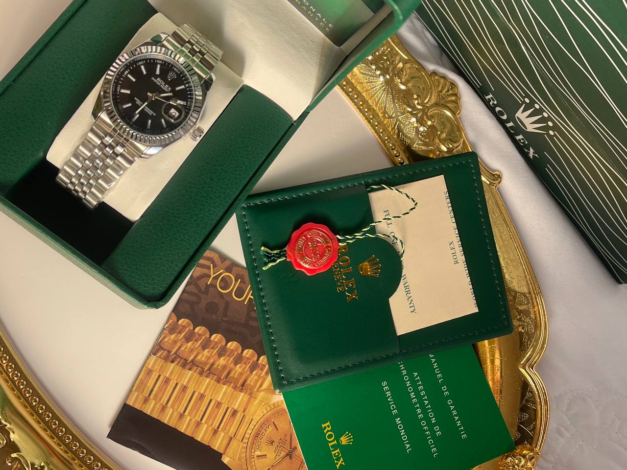 ساعة - Rolex / الشبابية شامل علبة وكيس