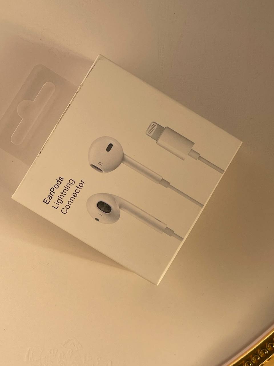 EarPods lighting connecter master