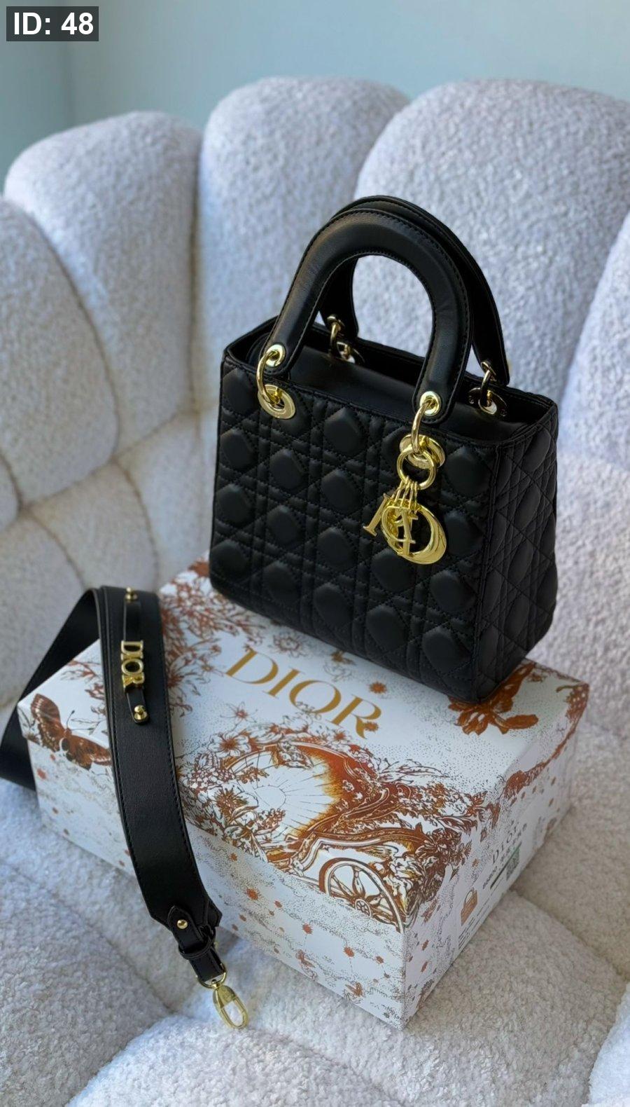 شنطة - Lady Dior ( ٢٣ سم ) / شامل علبة كوبي ماستر مختم