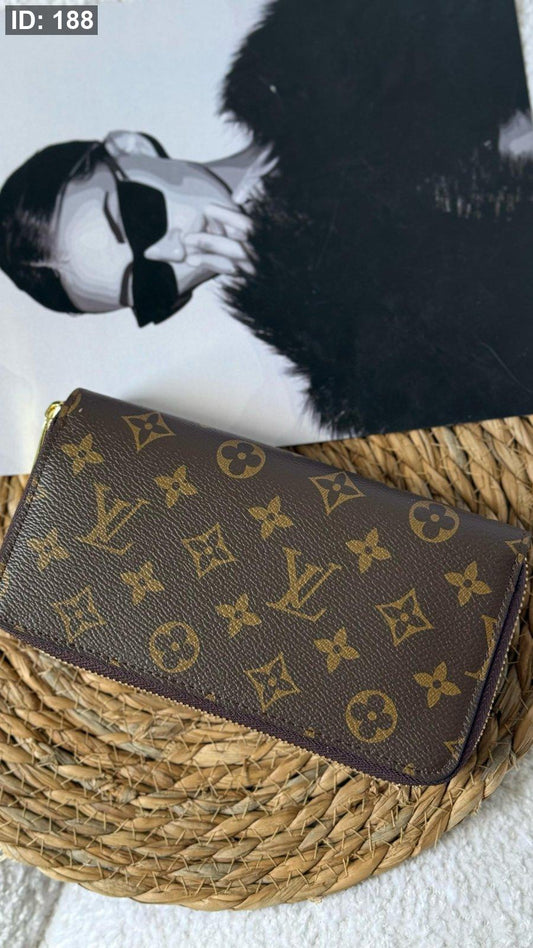 جزدان - Louis Vuitton كبير / سحابين كواليتي ماستر