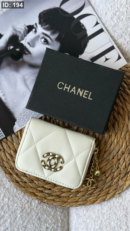 جزدان - CHANEL صغير/ شامل علبة كواليتي ماستر
