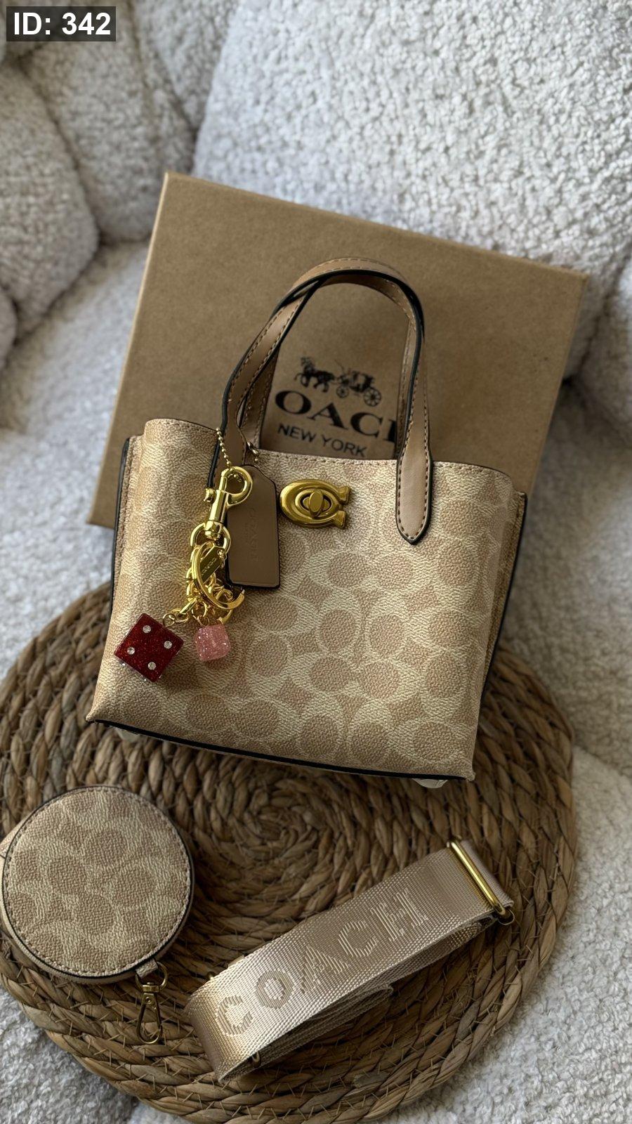 شنطة - Coach willow tote bag 18 / شامل علبة كواليتي ماستر