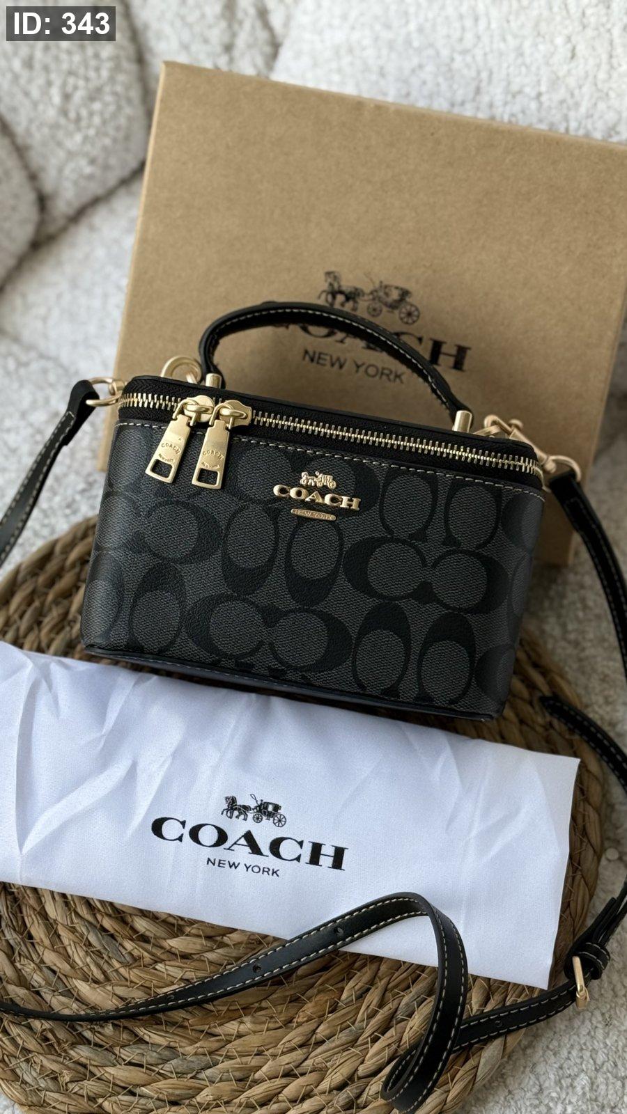 شنطة - Coach vanity case bag / شامل علبة وكيس الشركة كواليتي ماااستر