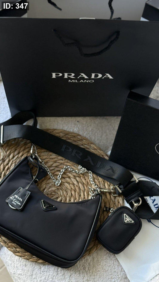 شنطة - Prada nylon re-edition 2005 / شامل علبة وكيس