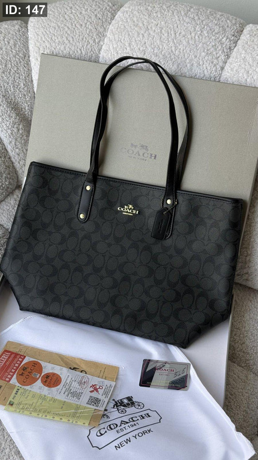 شنطة -coach reversible tote / شامل بوكس كواليتي ماستر