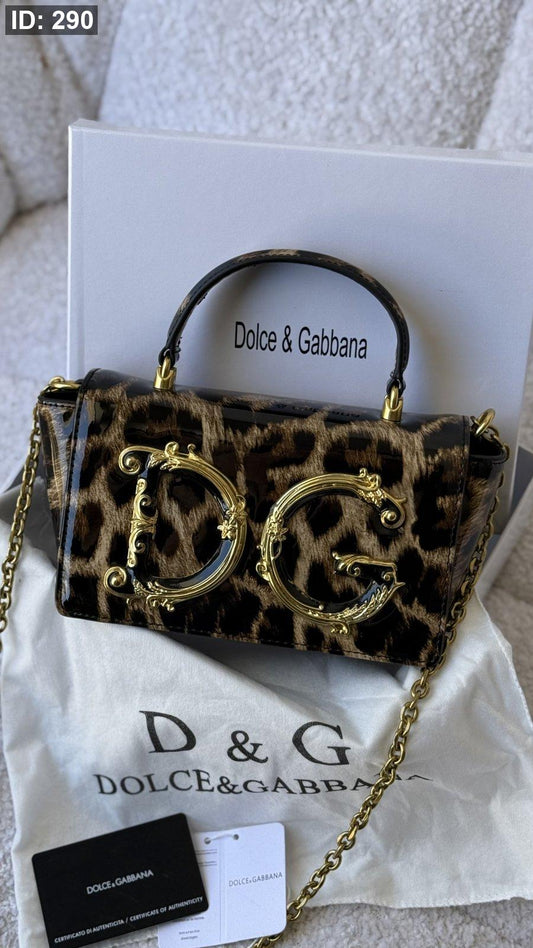 شنطة - DOLCE & GABBANA Mini Baroque-logo Top-handle Bag in Leather / شامل علبة