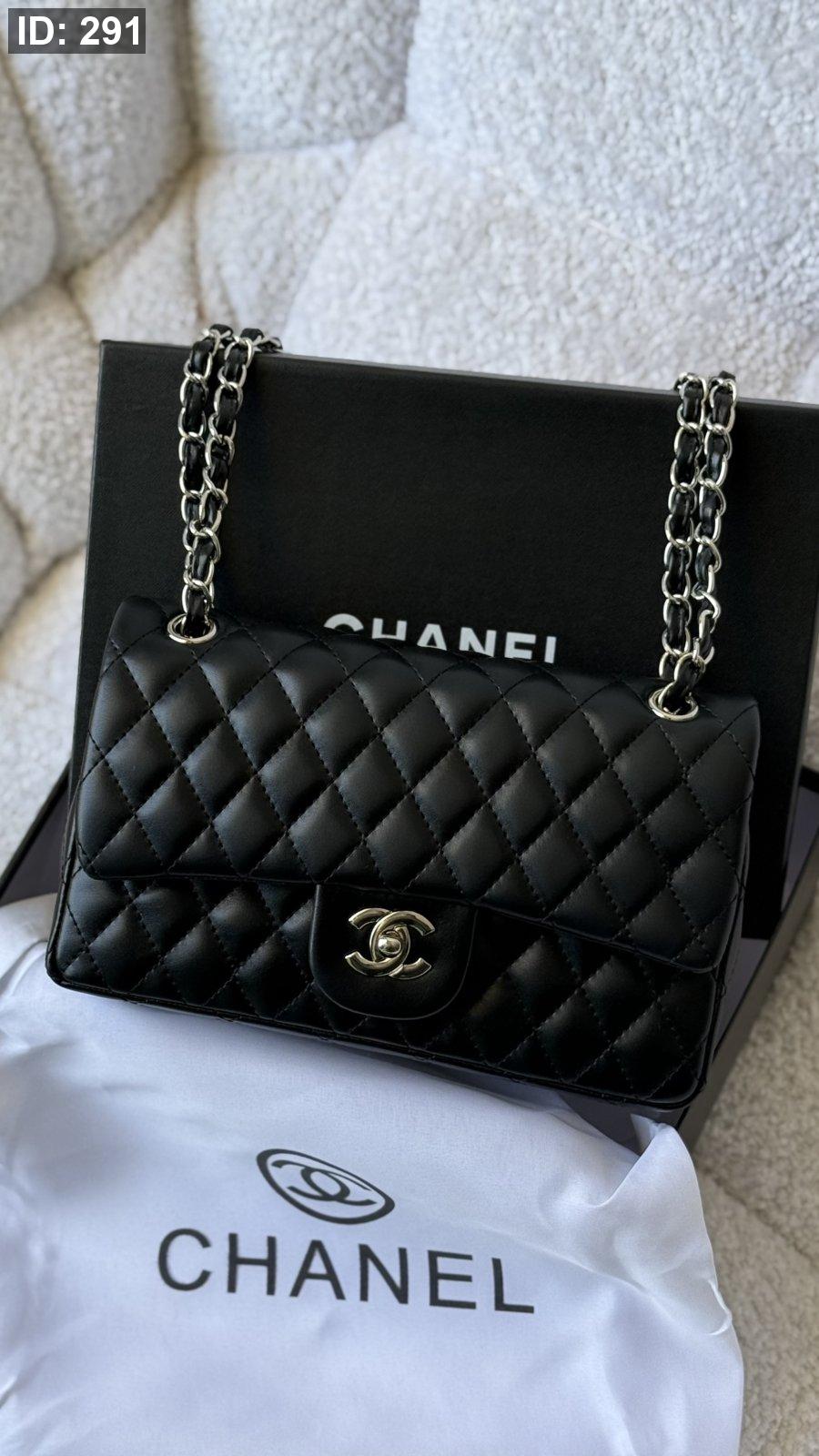 شنطة - CHANEL CLASSIC / شامل علبة
