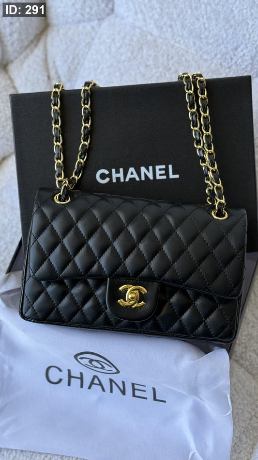 شنطة - CHANEL CLASSIC / شامل علبة