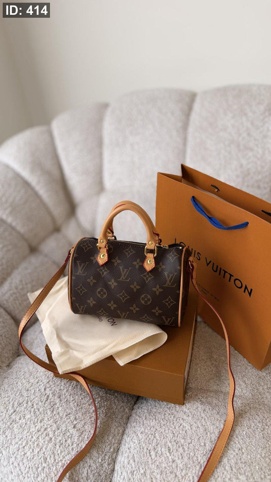 شنطة - Louis Vuitton Speedy 18cm / شامل علبة ( ايد ثابتة) كواليتي ماستر