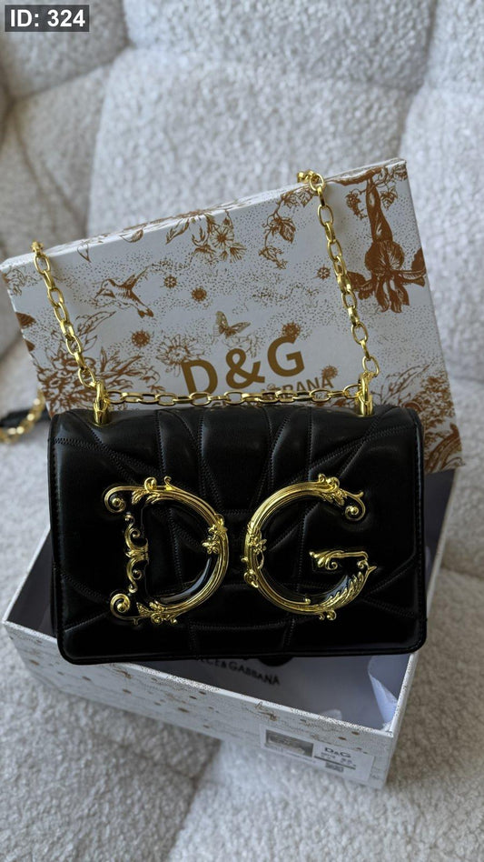 شنطة - Dolce & Gabbana DG Girls / شامل علبة كواليتي ماستر