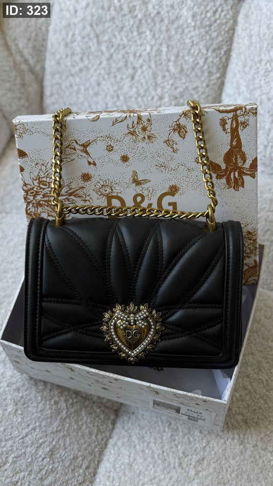 شنطة - Dolce & Gabbana Devotion shoulder bag / شامل علبة كواليتي ماستر