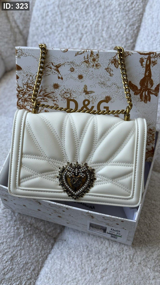 شنطة - Dolce & Gabbana Devotion shoulder bag / شامل علبة كواليتي ماستر