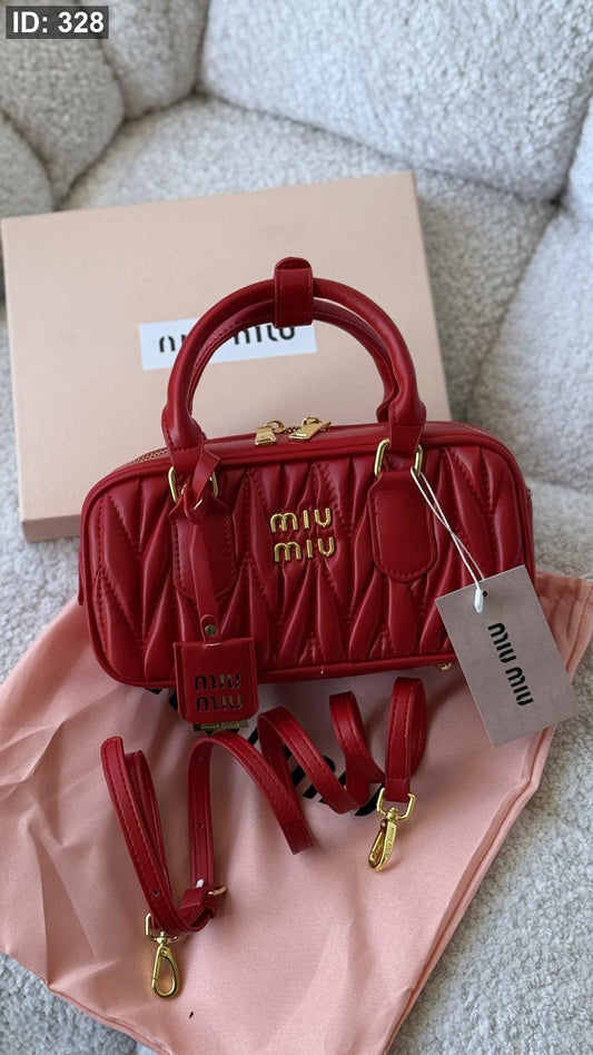 شنطة - Miu Miu Arcadie Matelassé leather / شامل العلبة قاعدة 20 سم / كواليتي ماستر