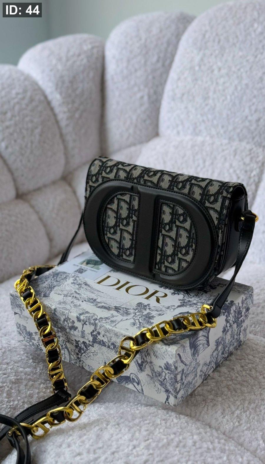 شنطة - DIOR كروس